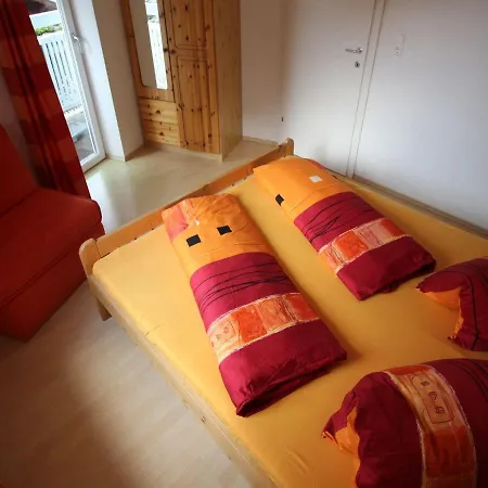 Appartement-4-mit-2-schlafzimmern-und-balkon Appartamento *
